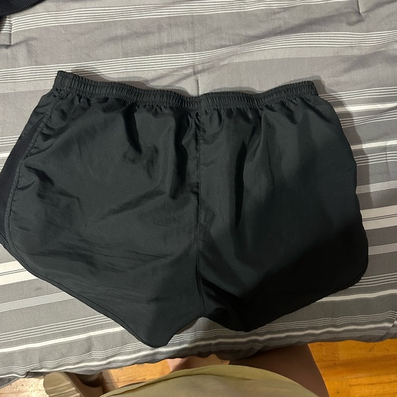 nike - Picture 4 of 4